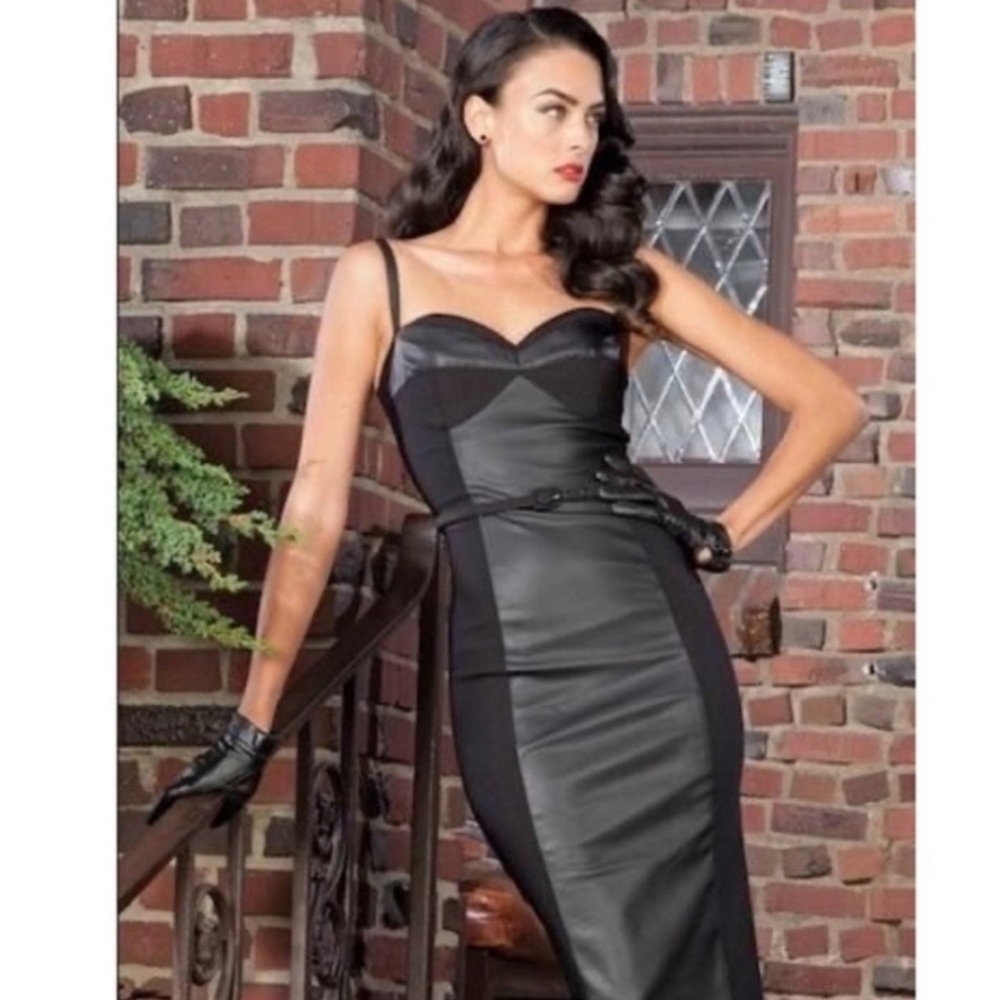 Stop Staring! Vega Dress